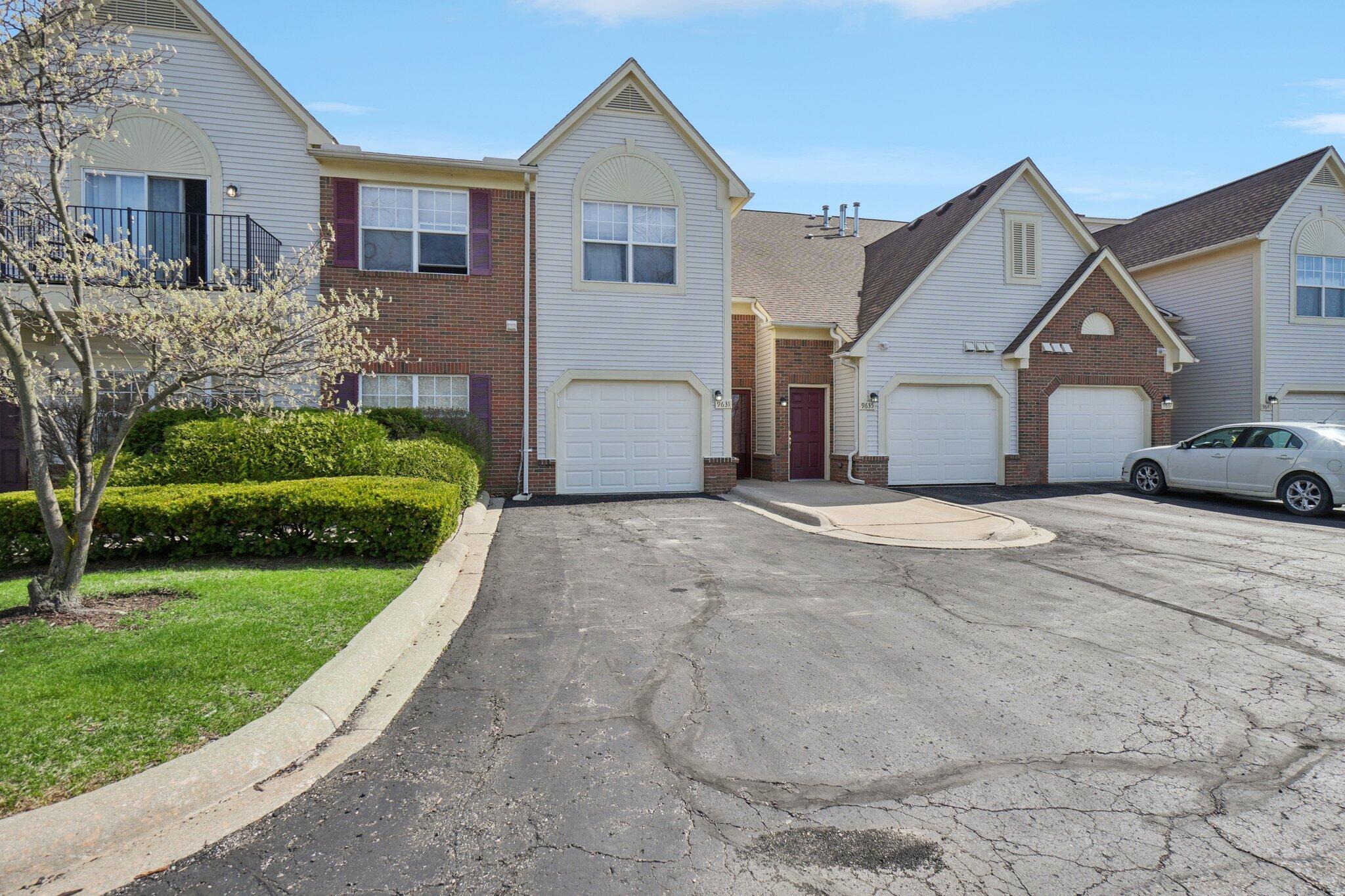 9631 Lakeside Drive 68