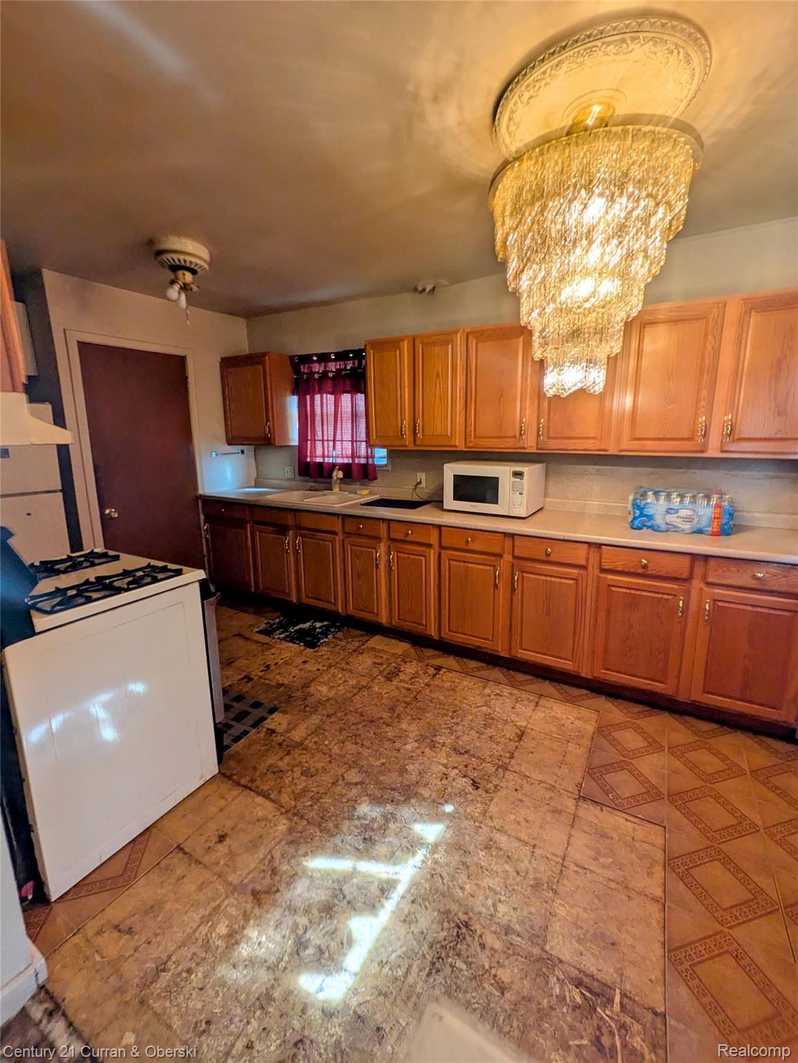 26872 Colgate Street