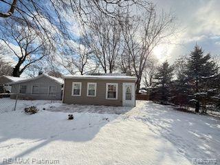 8573 PORTAGE LAKE Boulevard