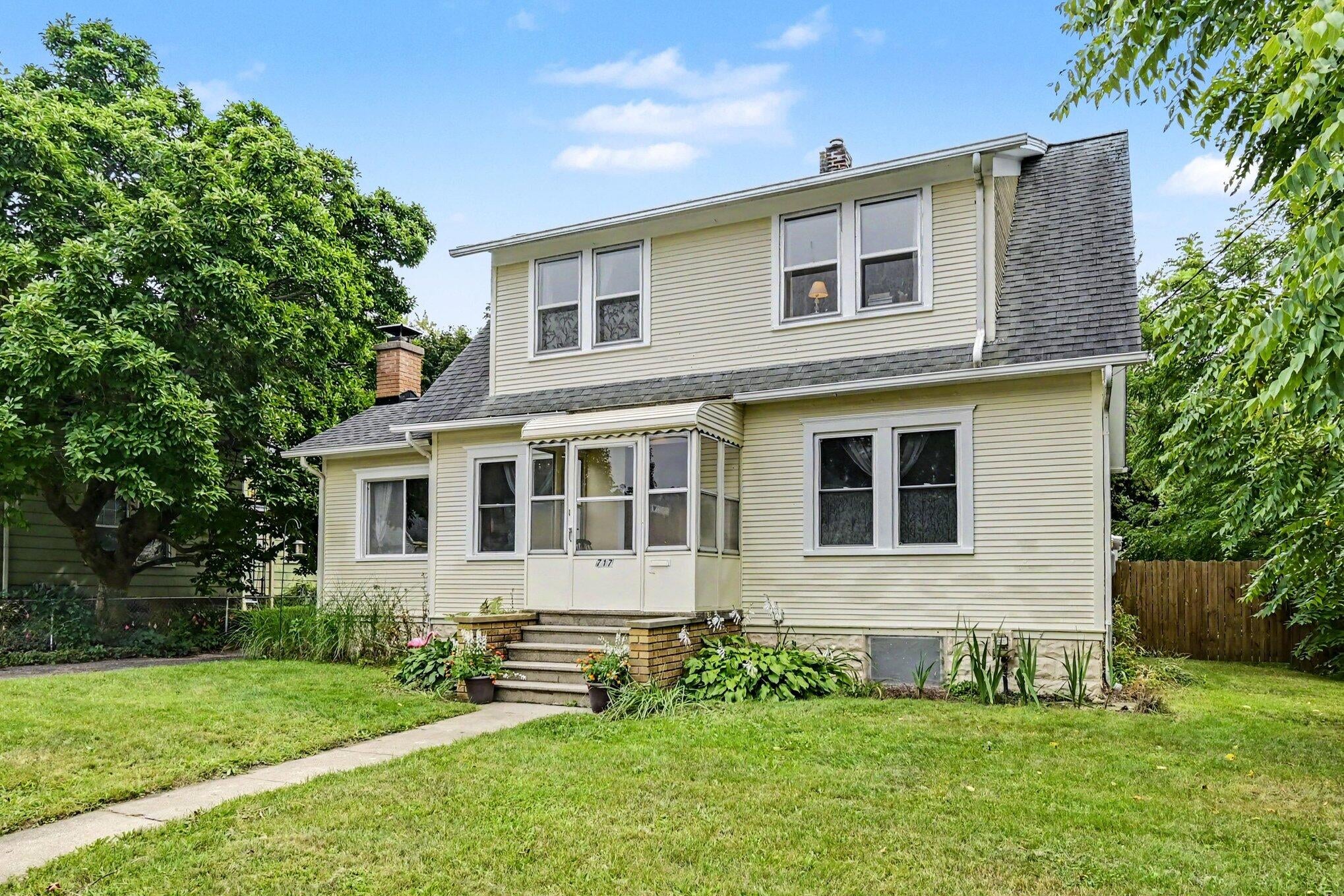 717 Union Street