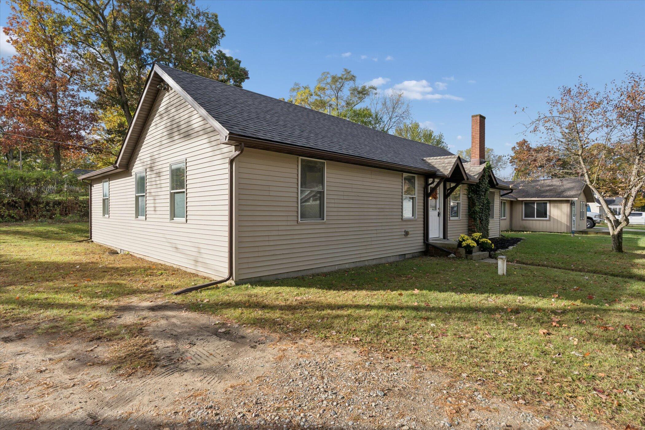 4744 Midland Drive