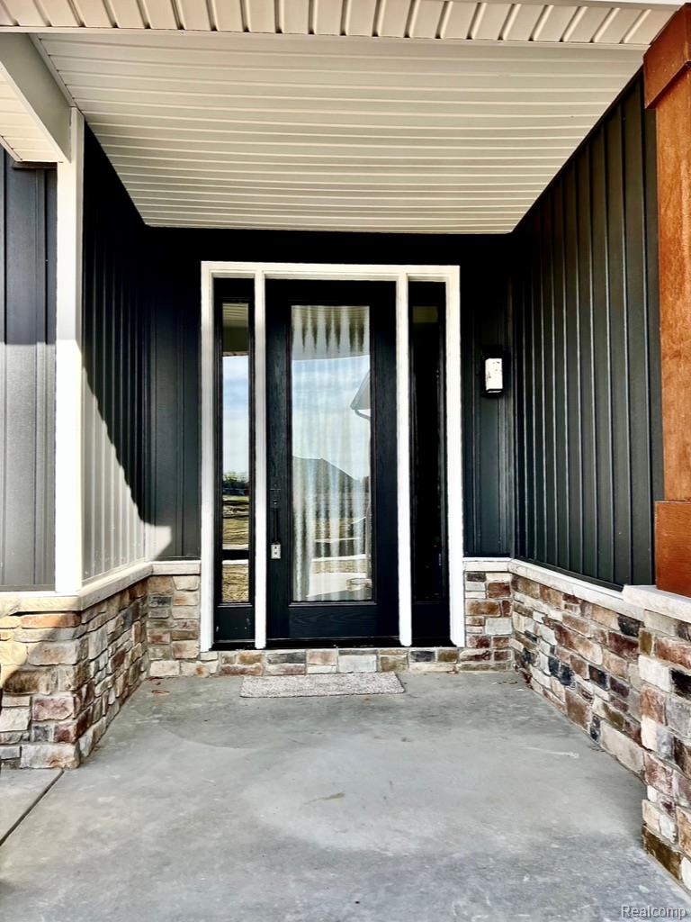 5382 Spring Meadows Way Drive