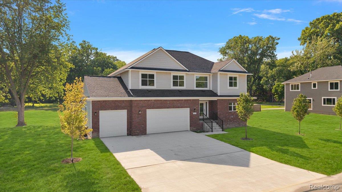 47515 Vanker Avenue