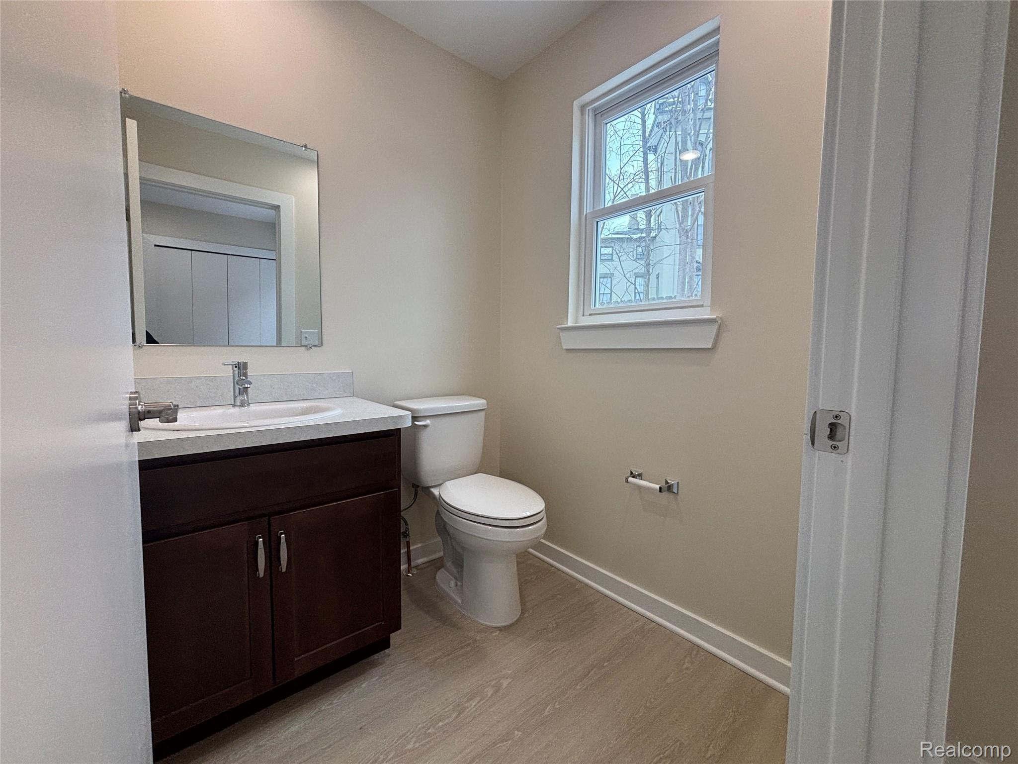 363 Dorsey Ave Street 30