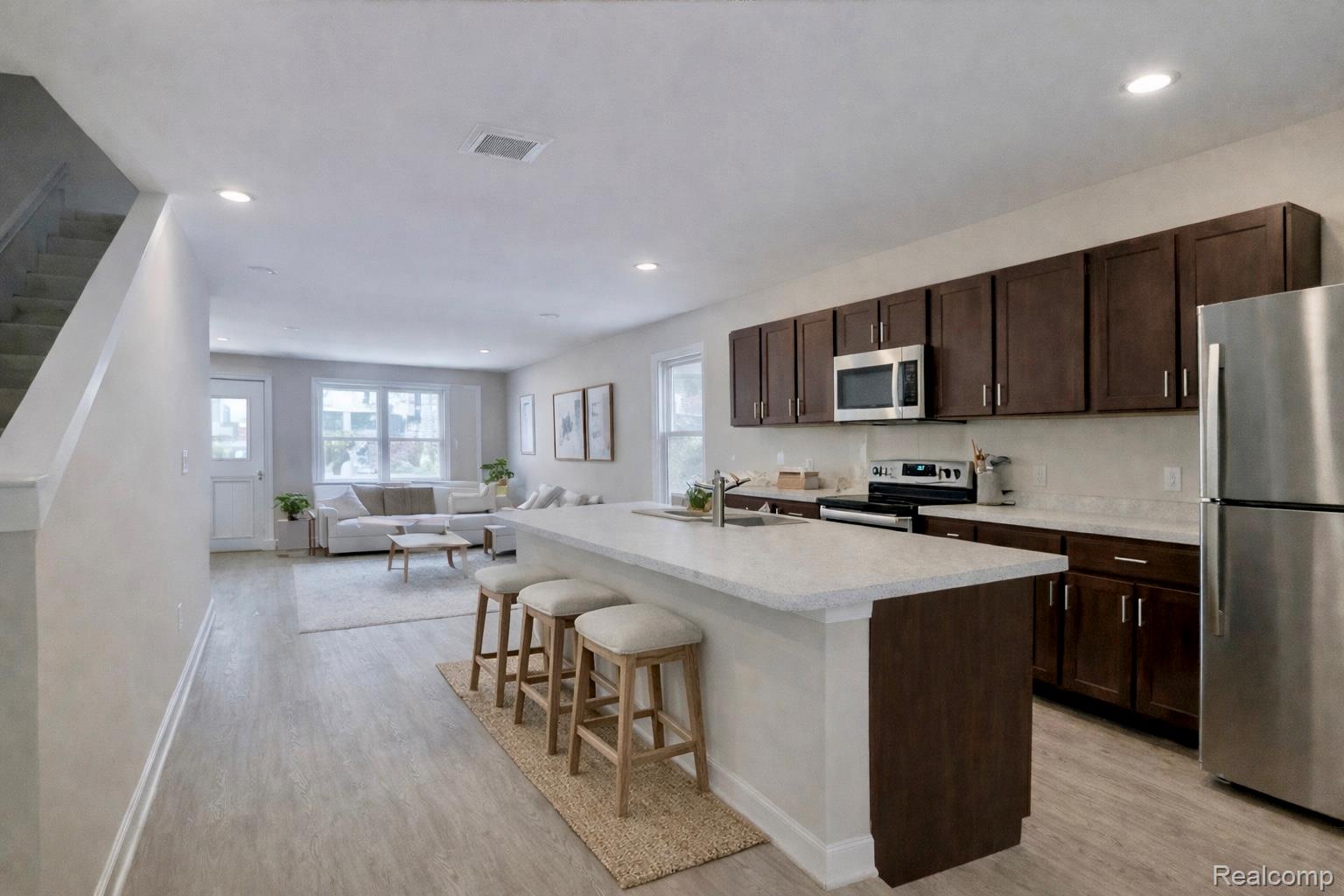 363 Dorsey Ave Street 30