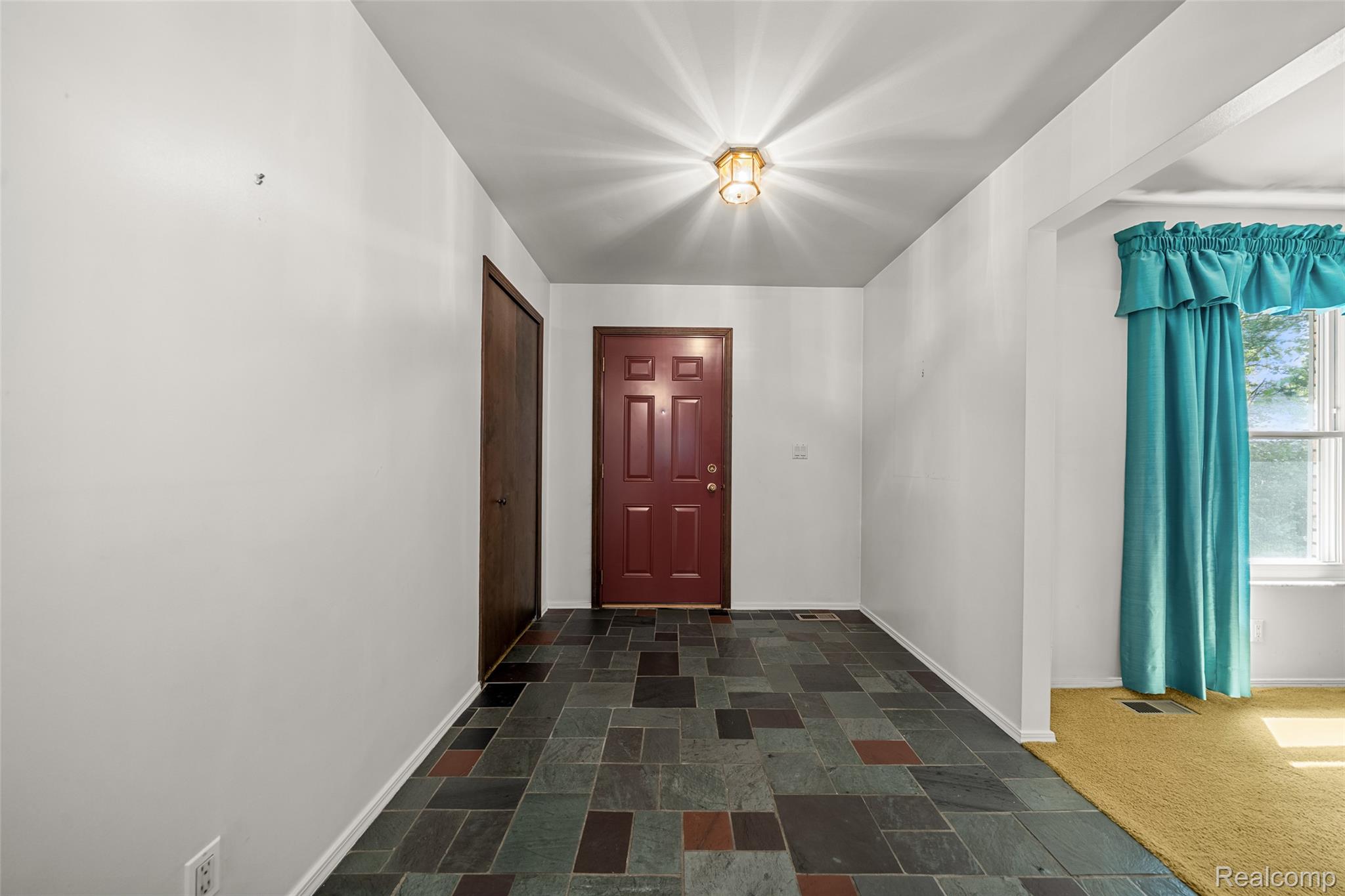 1412 North Court
