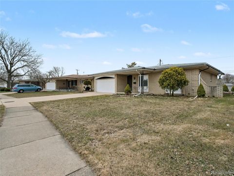 Tiny photo for 36458 Jeffrey Drive, Sterling Heights City, MI 48310 (MLS # 20261020094)