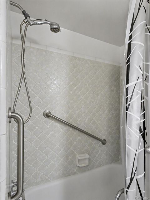 Tiny photo for 36458 Jeffrey Drive, Sterling Heights City, MI 48310 (MLS # 20261020094)