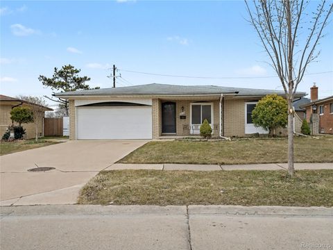 Tiny photo for 36458 Jeffrey Drive, Sterling Heights City, MI 48310 (MLS # 20261020094)