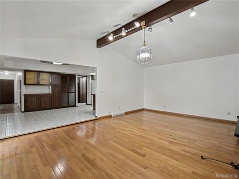 Tiny photo for 36458 Jeffrey Drive, Sterling Heights City, MI 48310 (MLS # 20261020094)