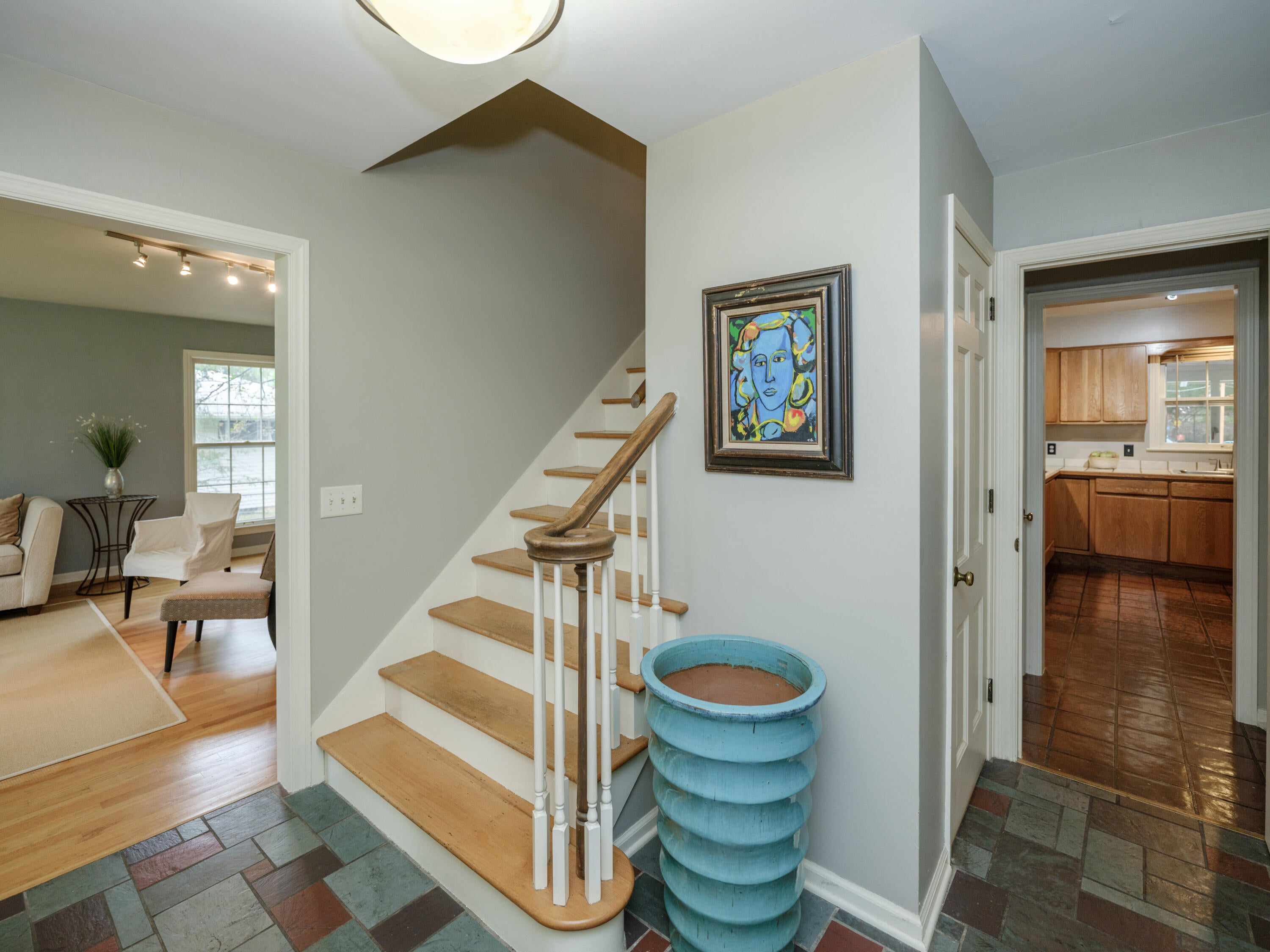 4323 Sunnybrook Drive