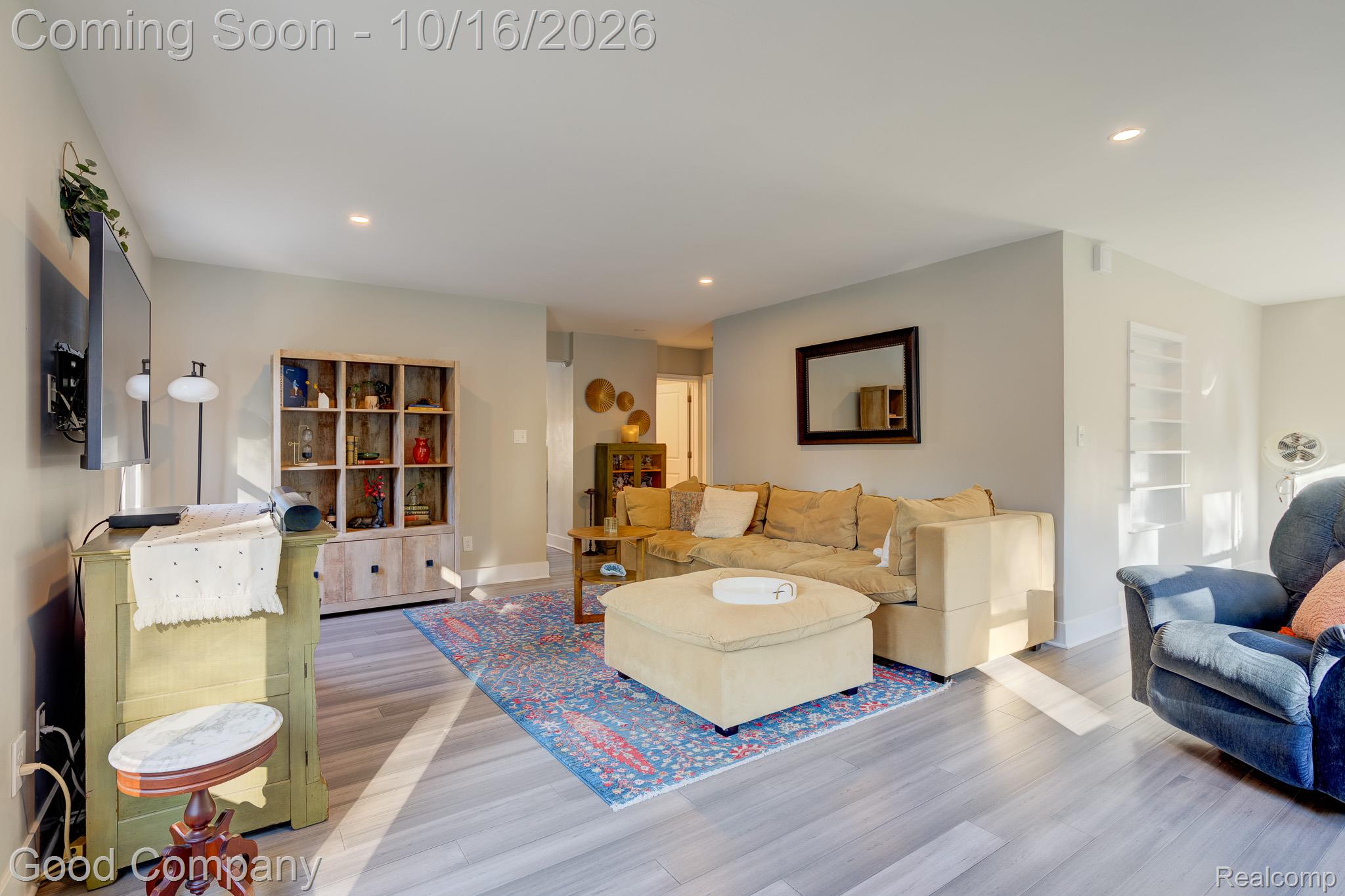 2933 Horton Street