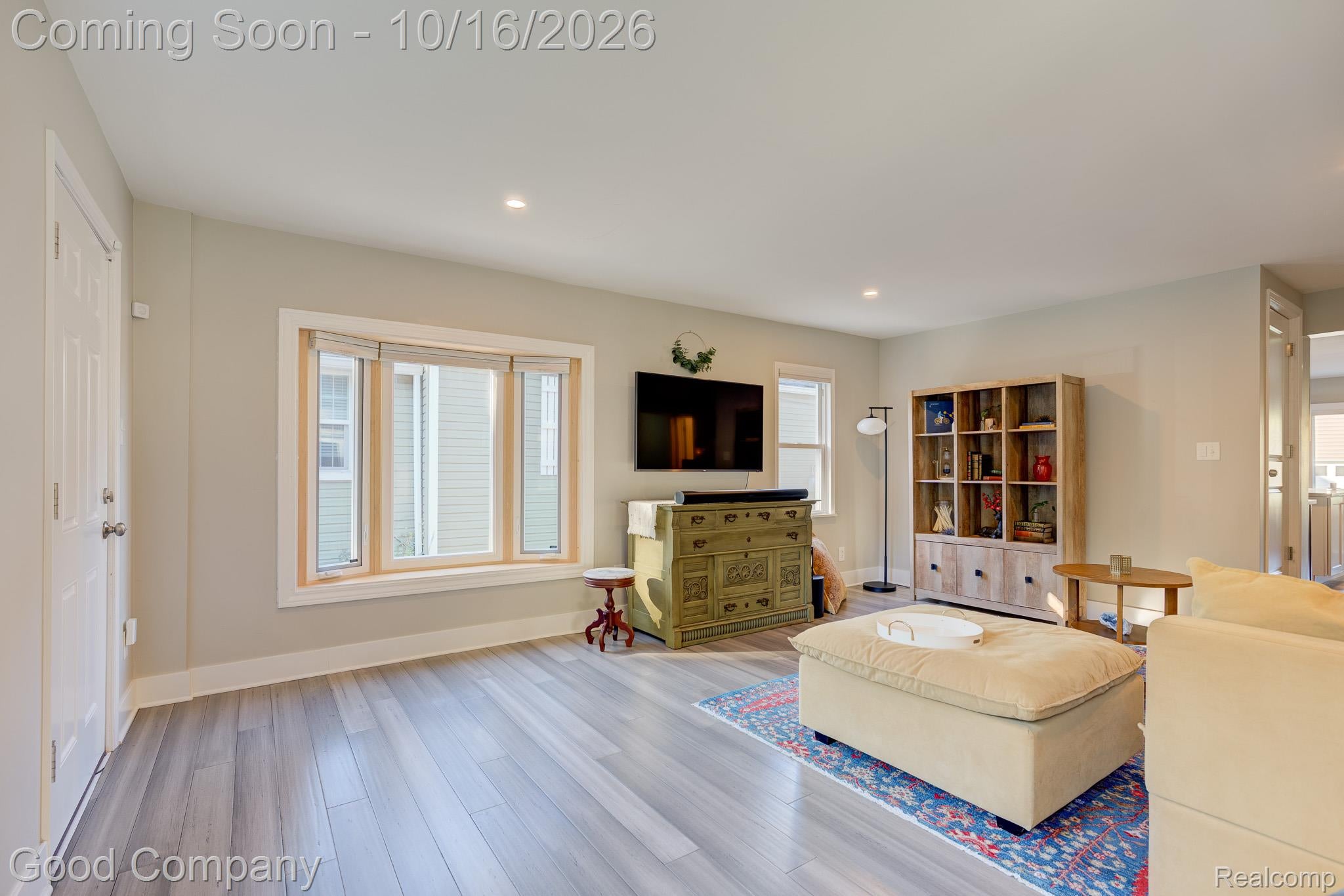 2933 Horton Street