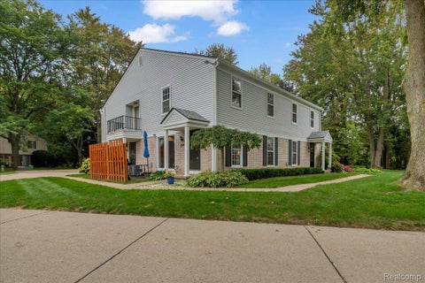 Photo for 24775 Meadow Creek Drive
