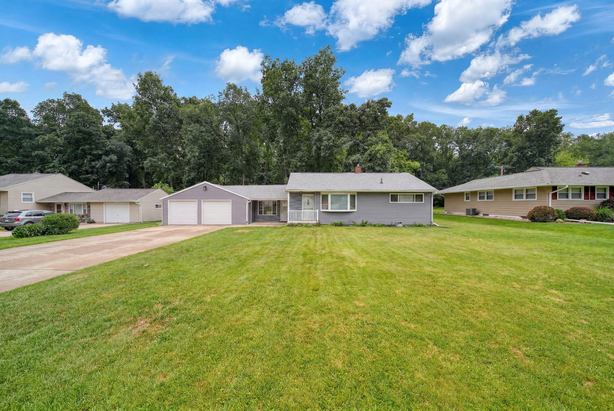 1511 Strathmoor Lane