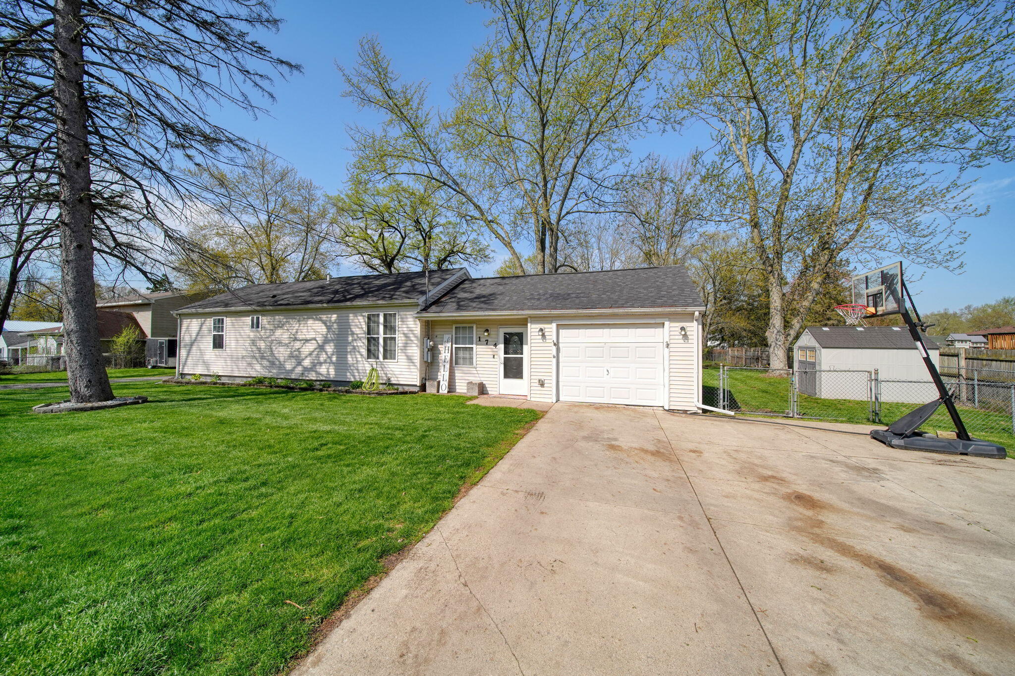 174 Long Avenue