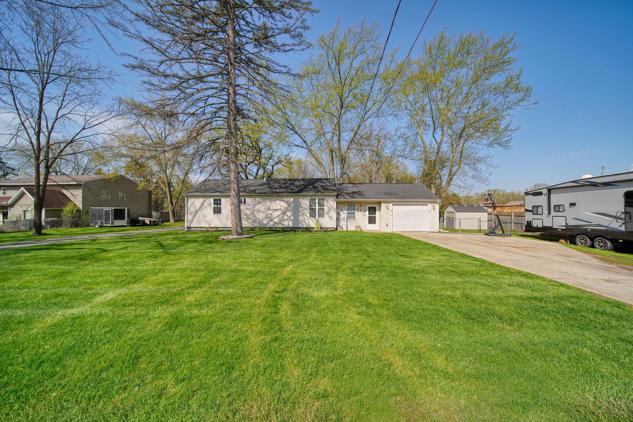 174 Long Avenue