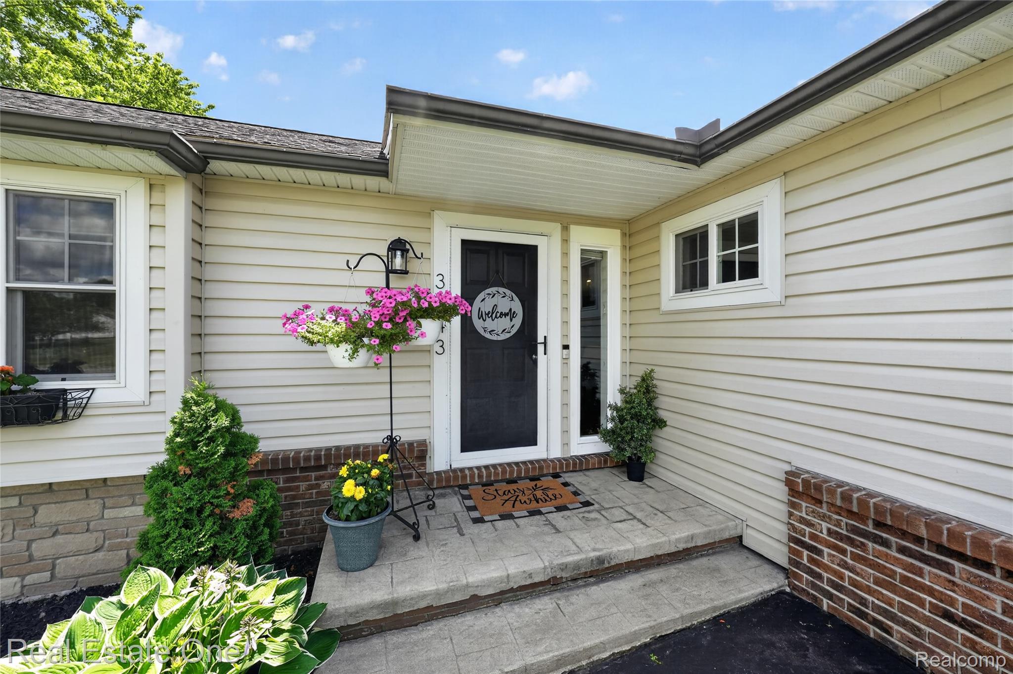 3443 Valley Brook Lane