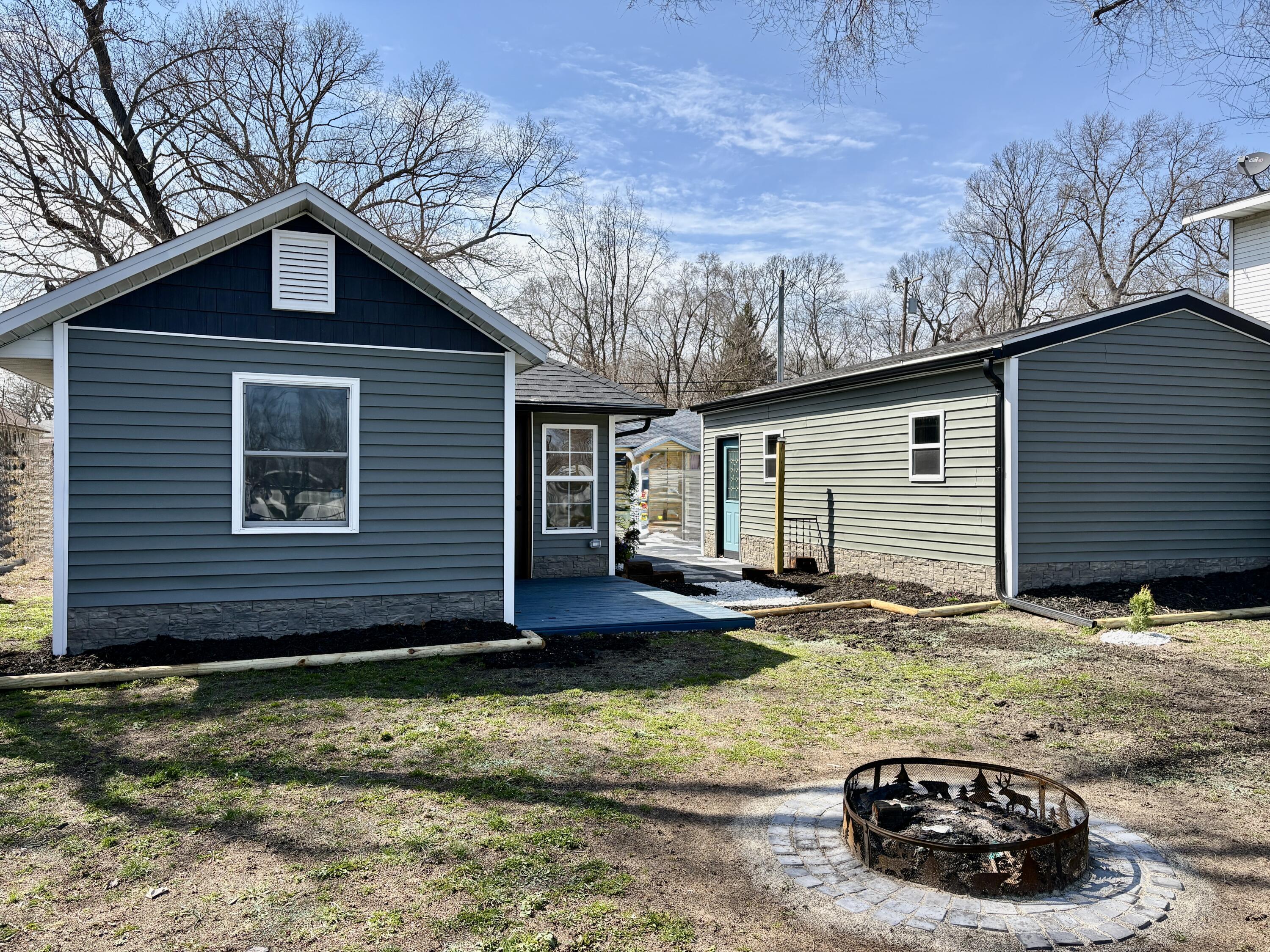 460 Hazel Court