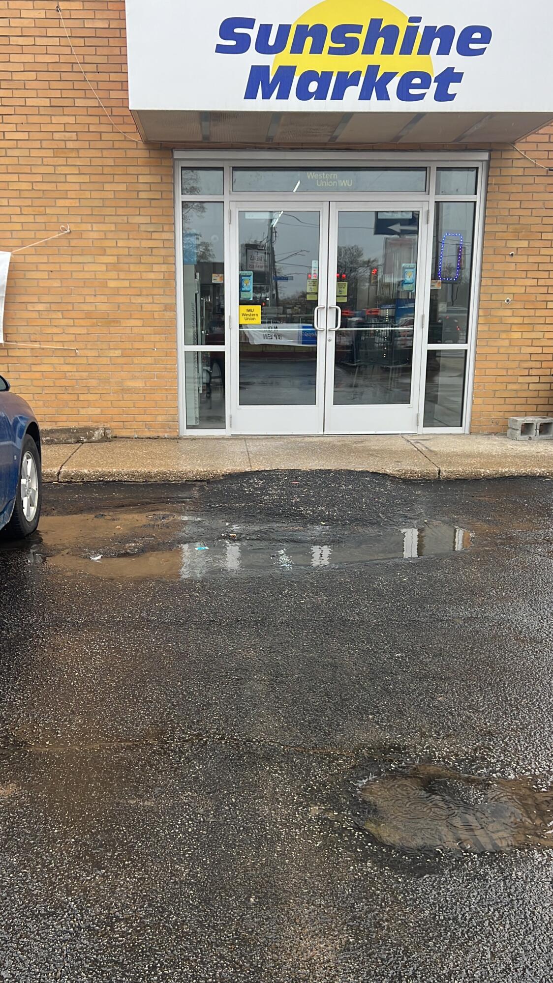 130 W Napier Avenue