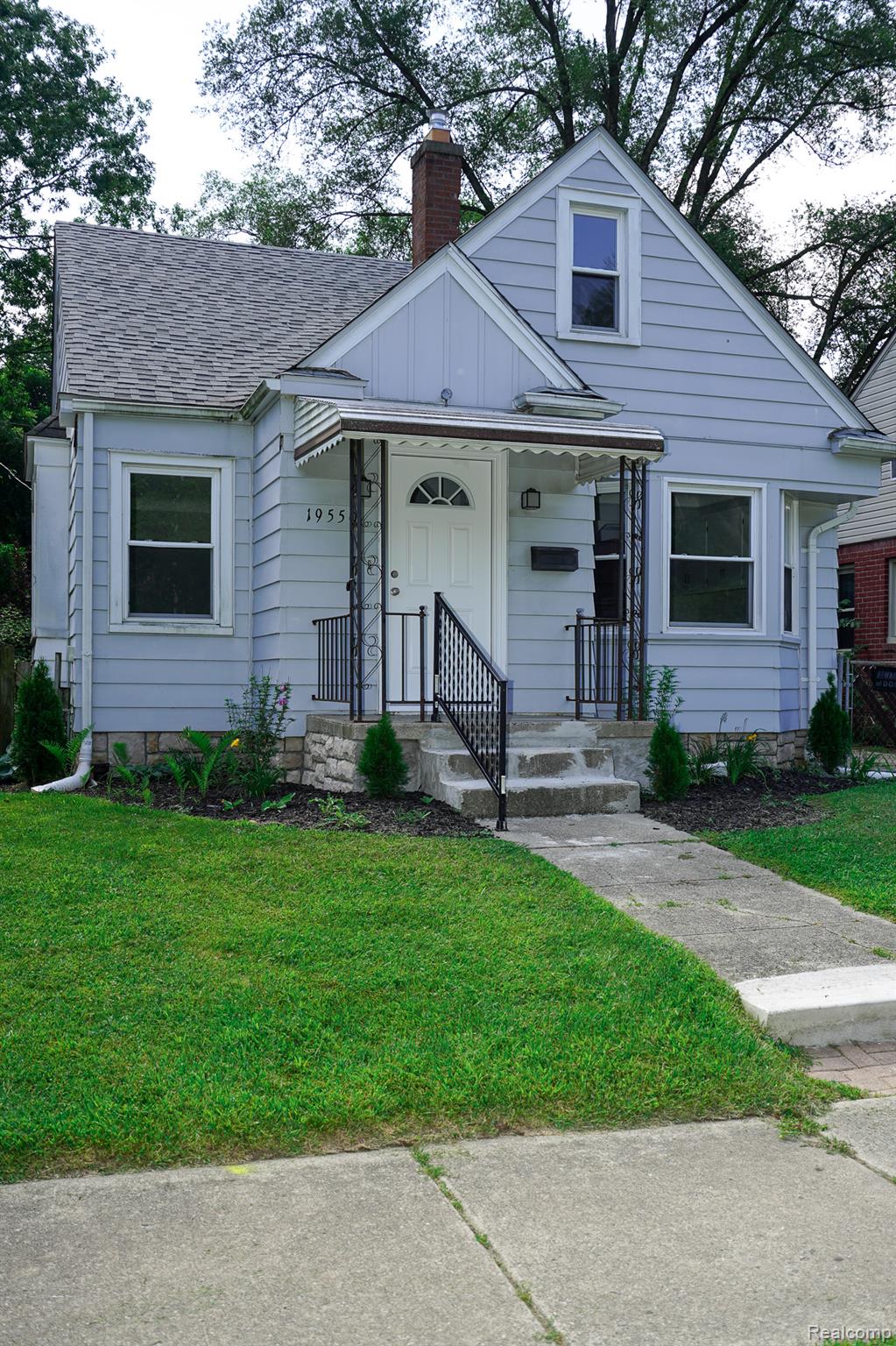 19550 Imperial Highway