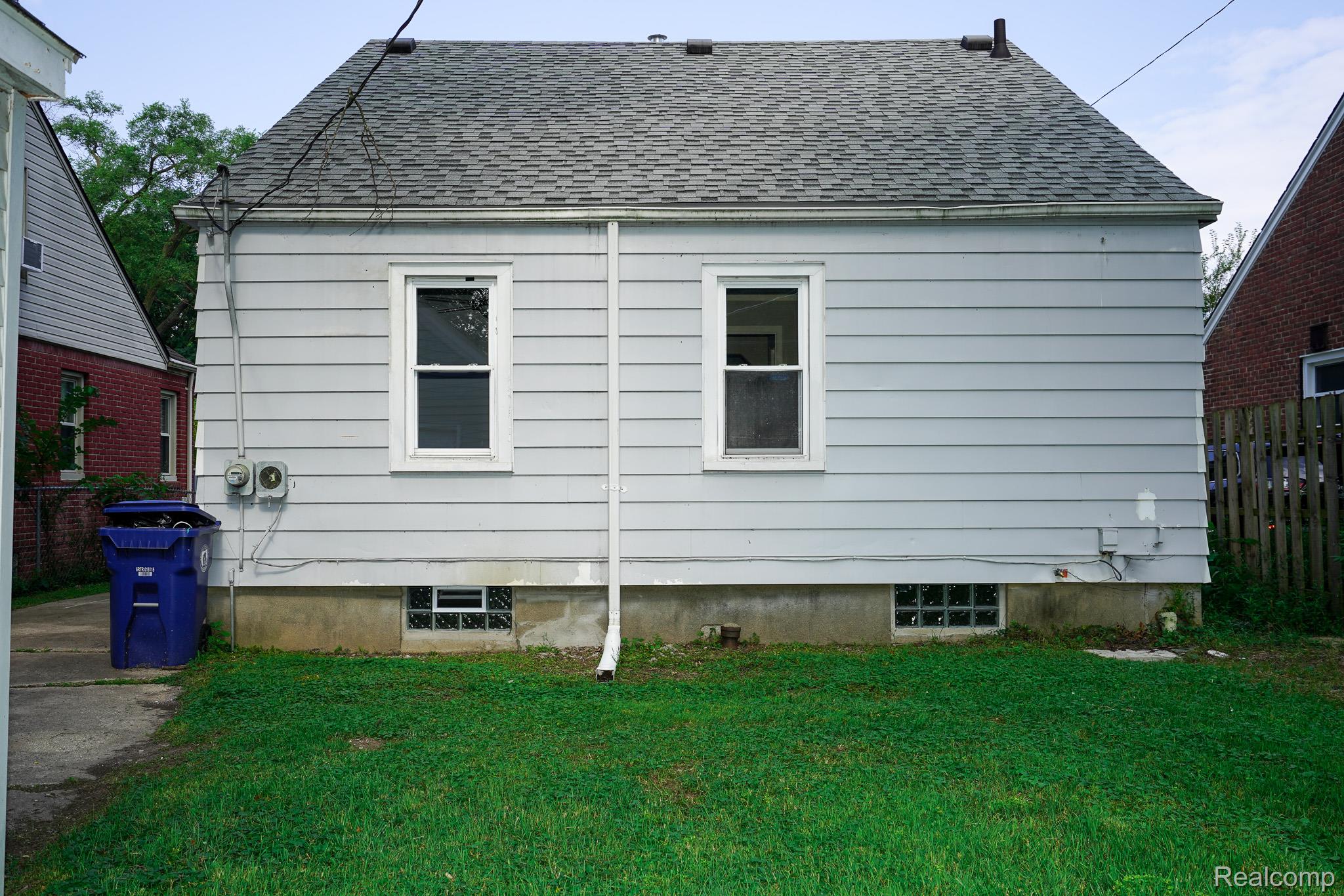 19550 Imperial Highway