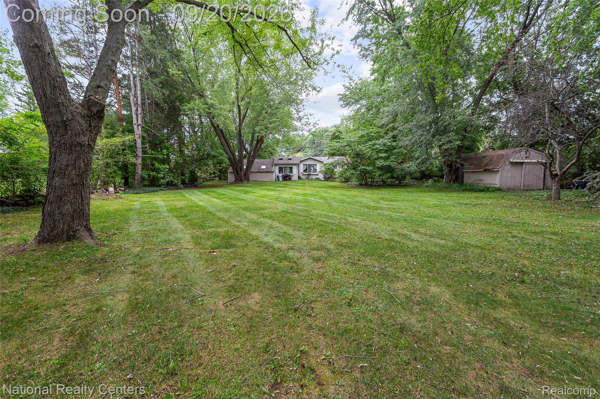 9542 Hilton Road