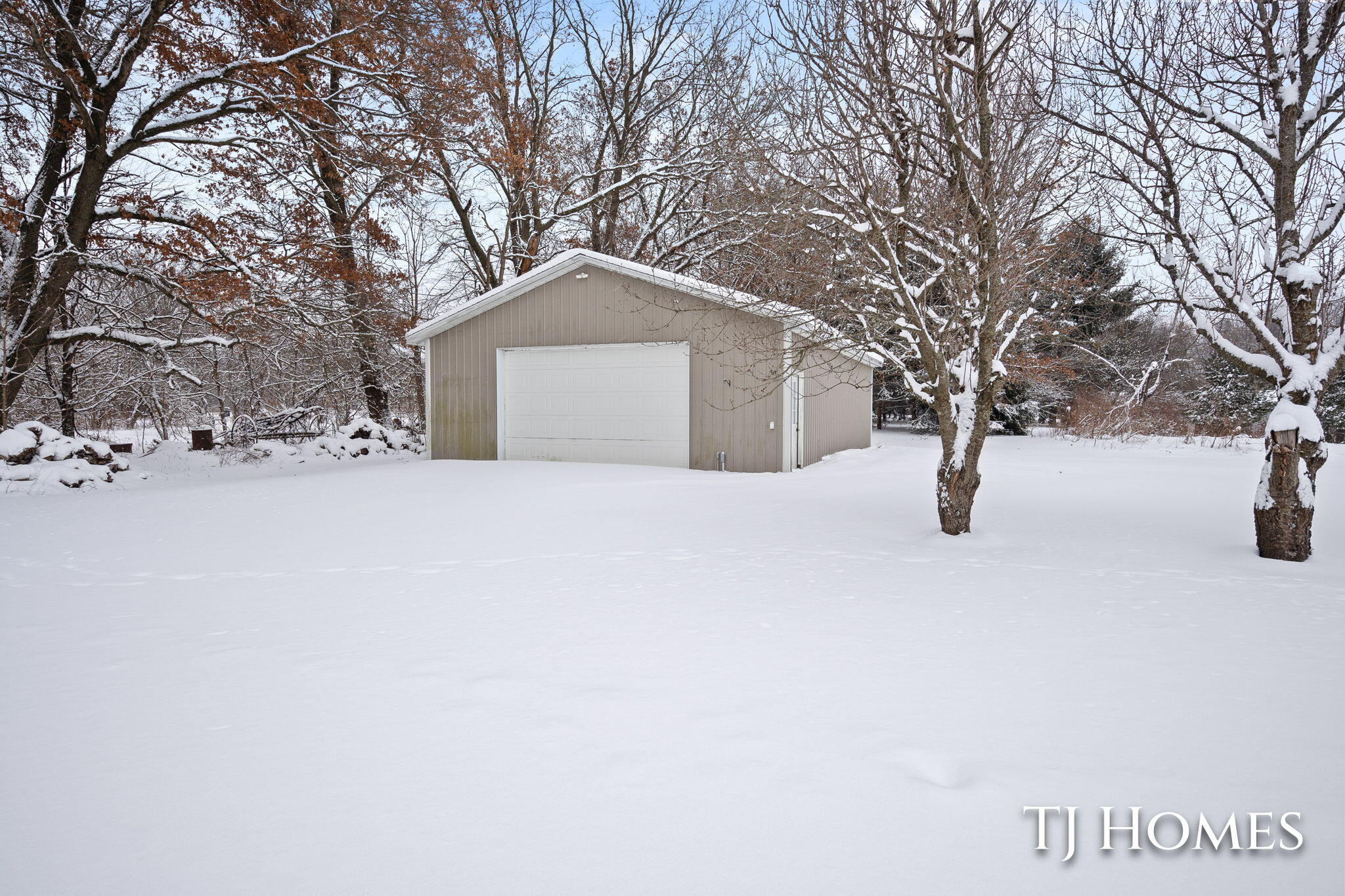 9188 Whittall Street NE