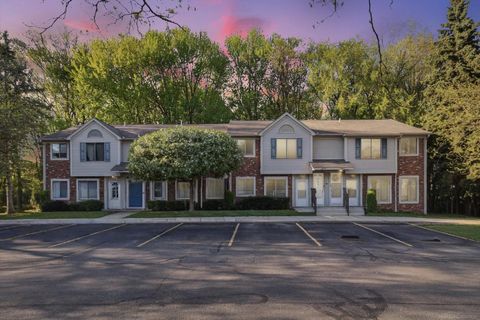 27627 Harrison Woods Lane Harrison Charter Township Macomb MI 48045