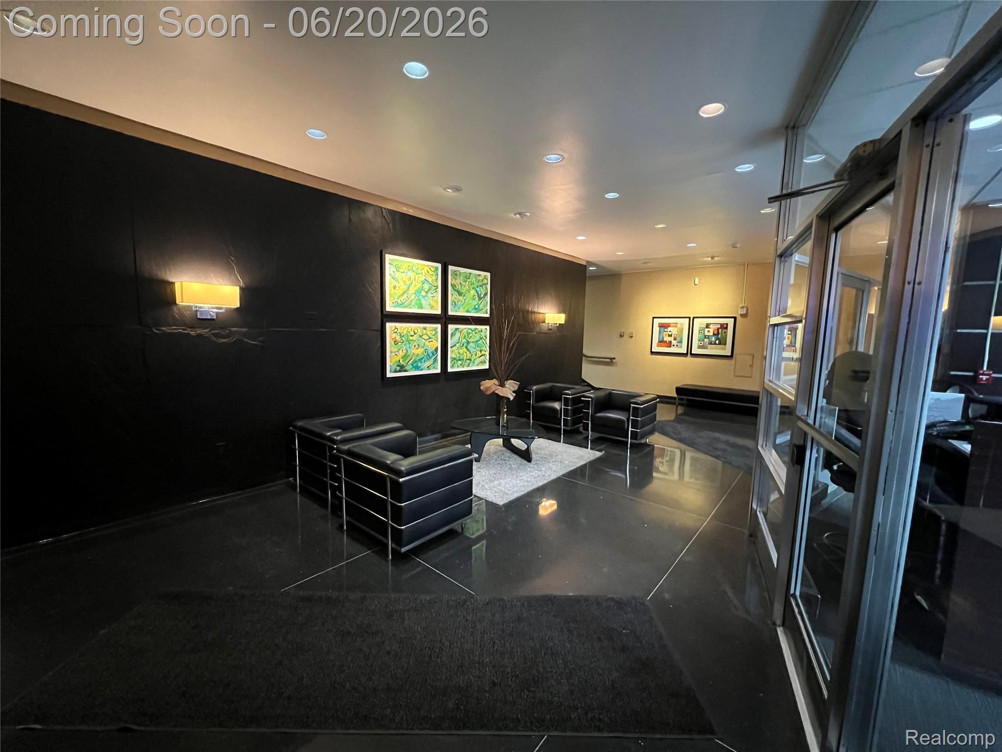 8200 E Jefferson Avenue 1509