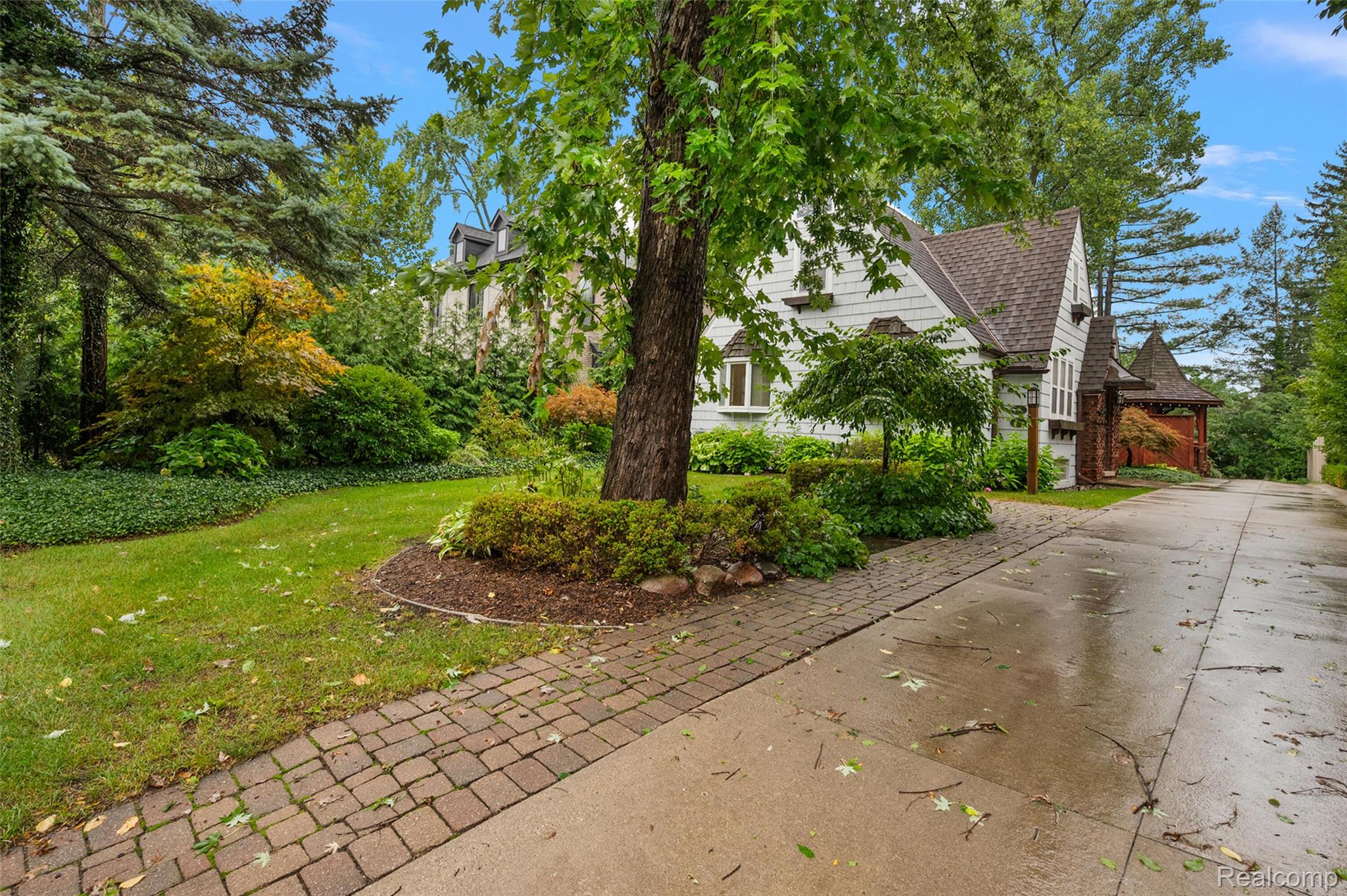 367 Baldwin Road