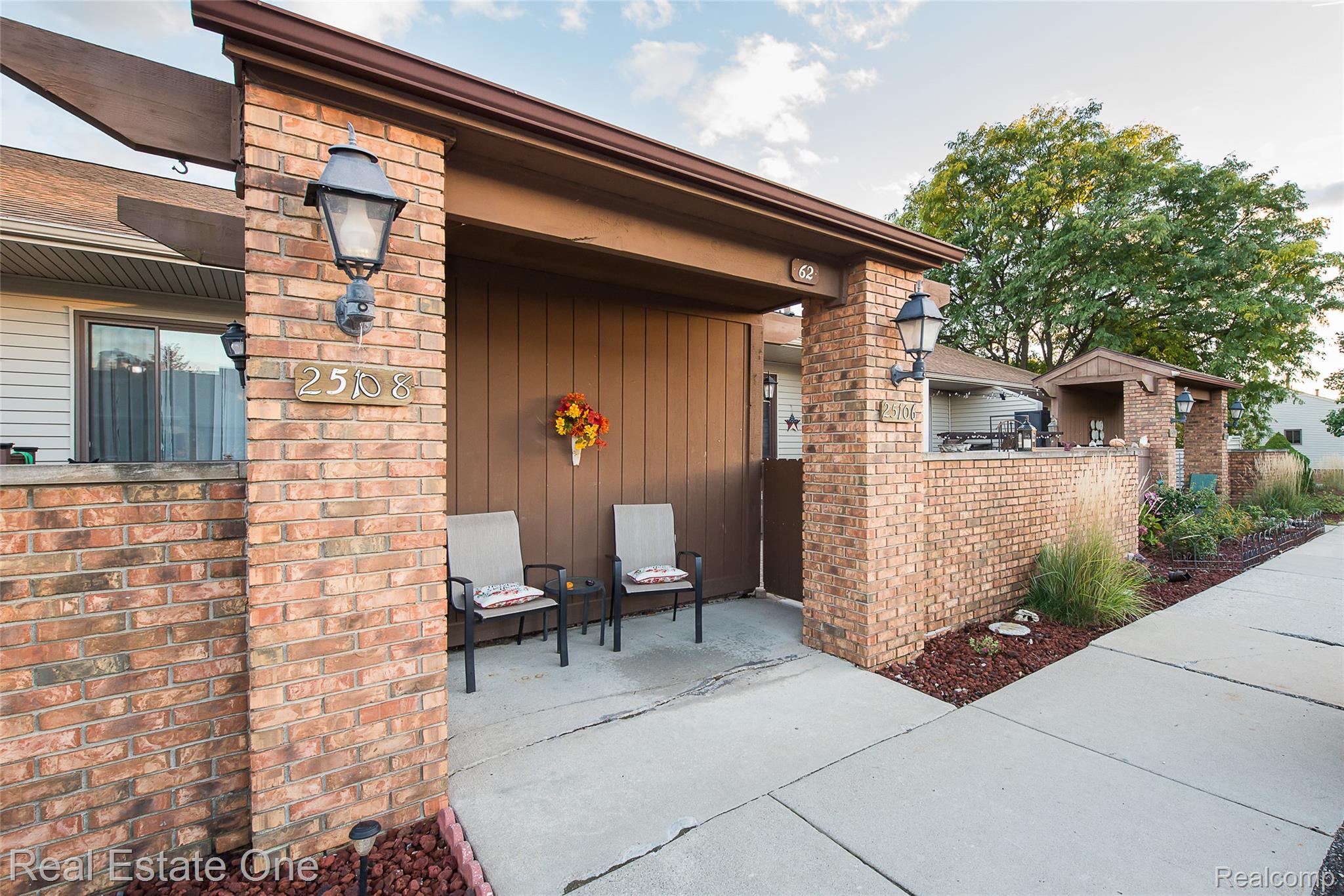 25106 JEFFERSON Court 4