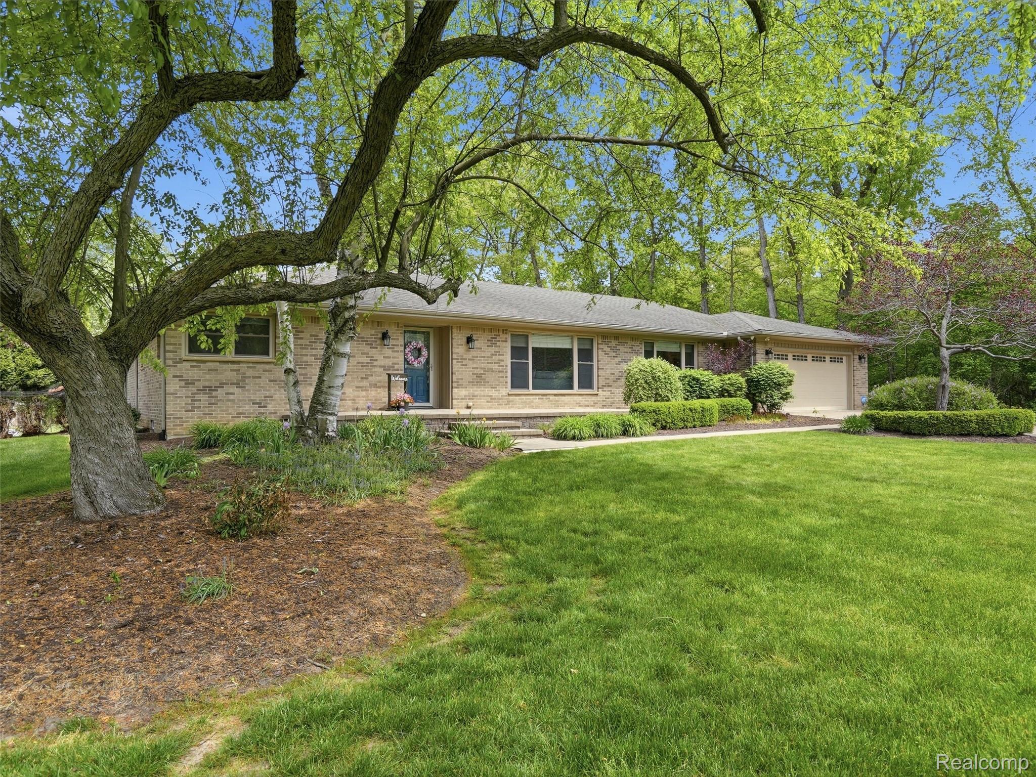 10839 9 Mile Road