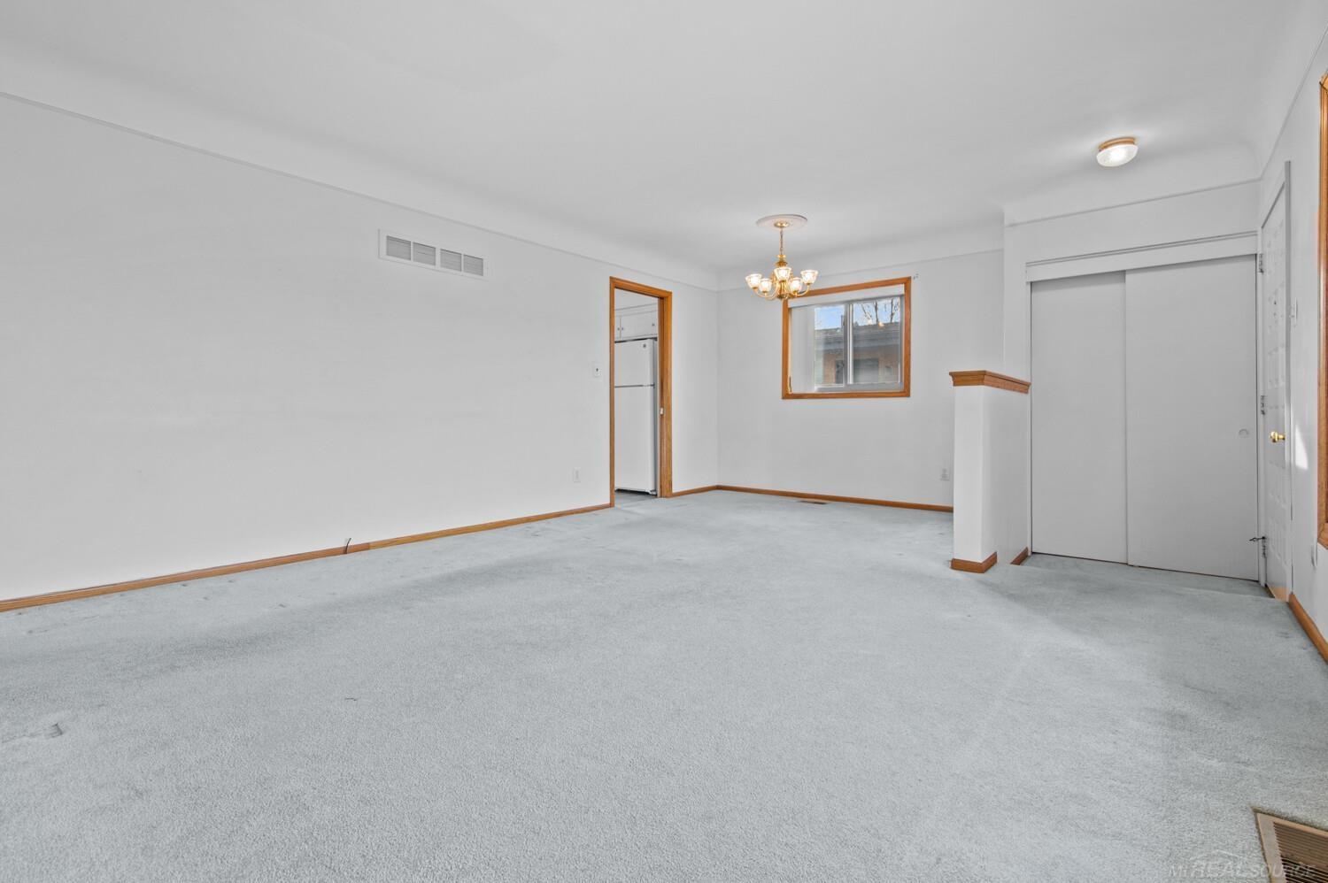 21518 Briarcliff Street