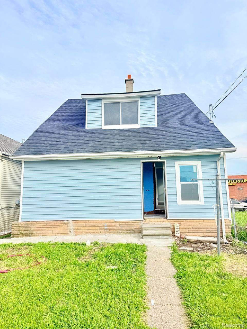 5041 Edwin Street