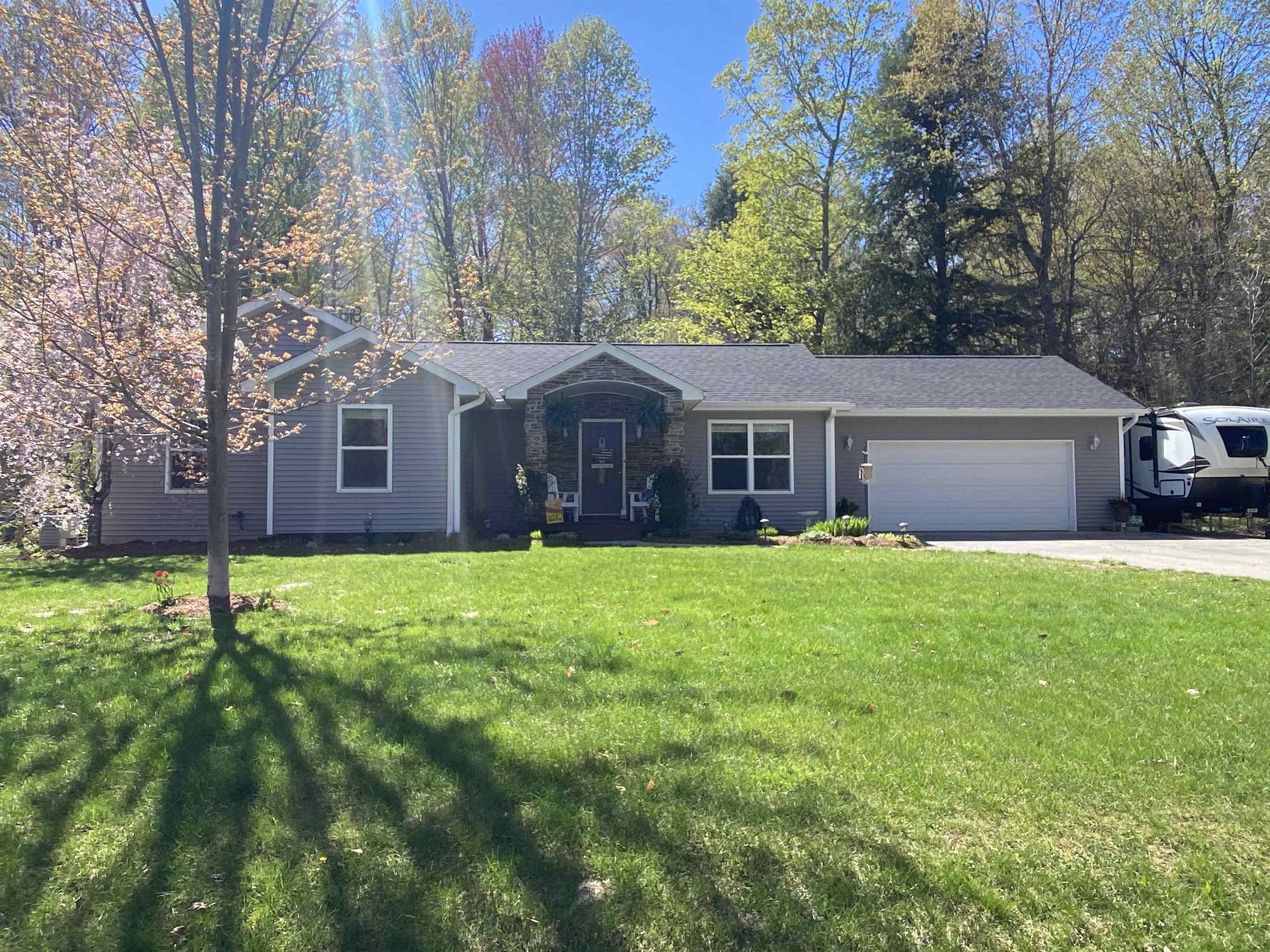 8600 Bent Pine Drive