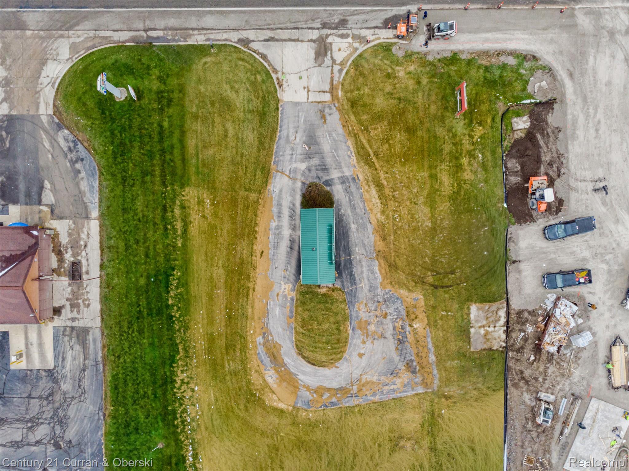 448 E Chicago Boulevard