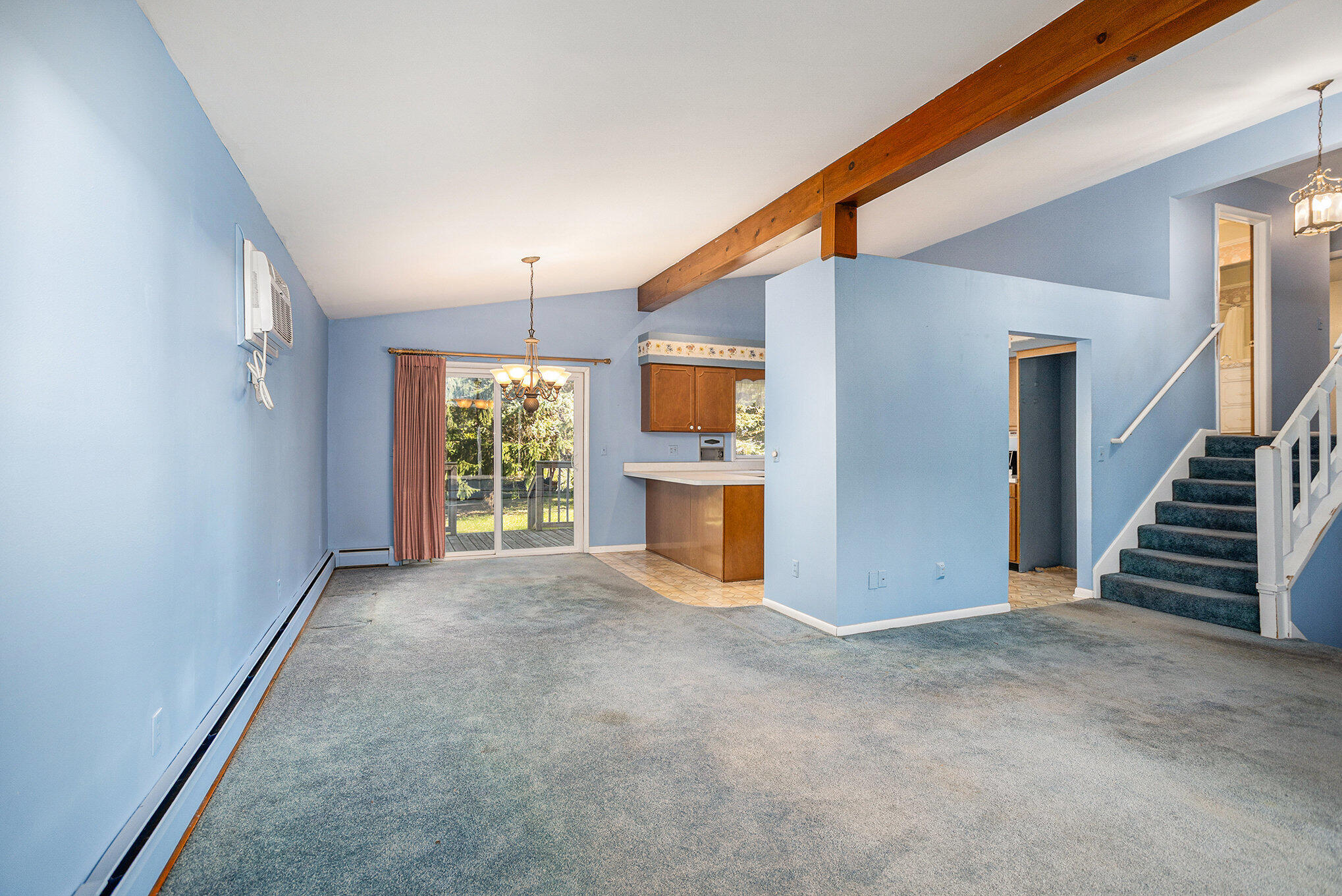 300 Maplecrest Avenue