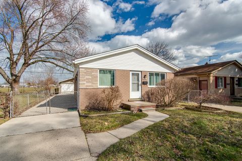 A home in EastpointeCity_Macomb