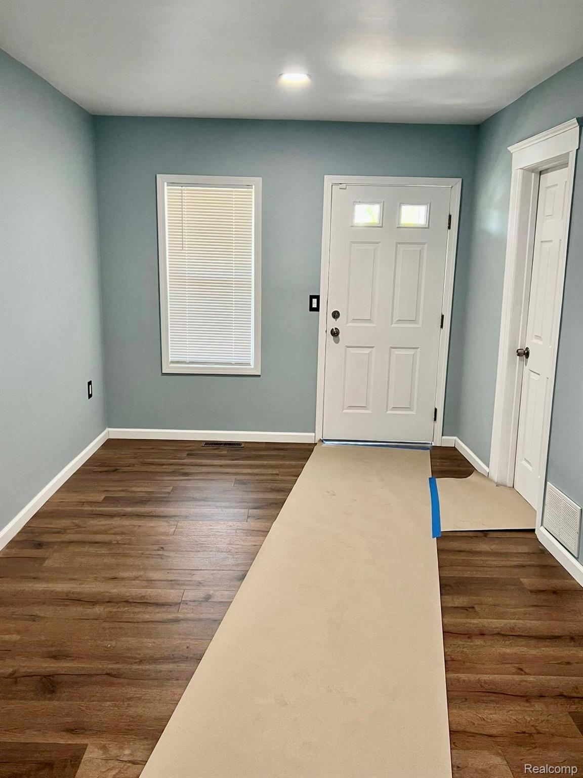 13826 Gallagher Street