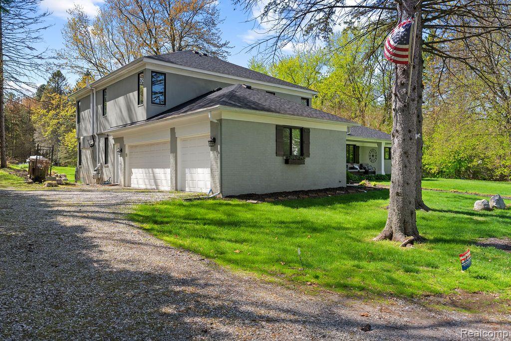 9855 ORTONVILLE Road