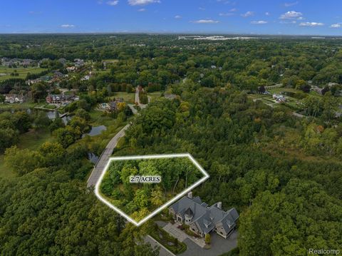 155 BRIDGEVIEW Drive Bloomfield Hills City MI 48304