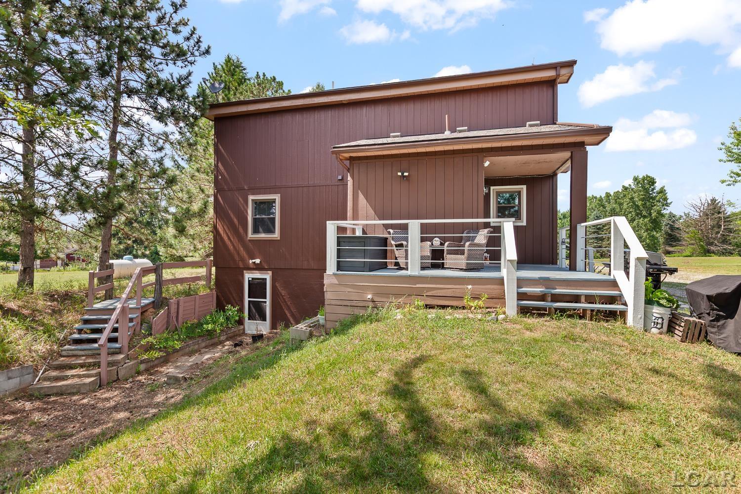 17721 Pleasant Lake Road