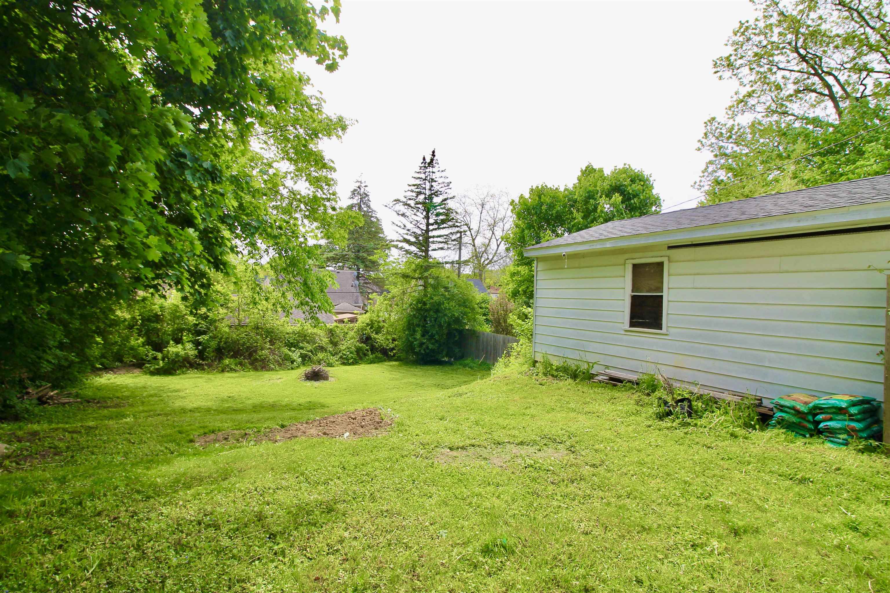 1029 N Chevrolet Road