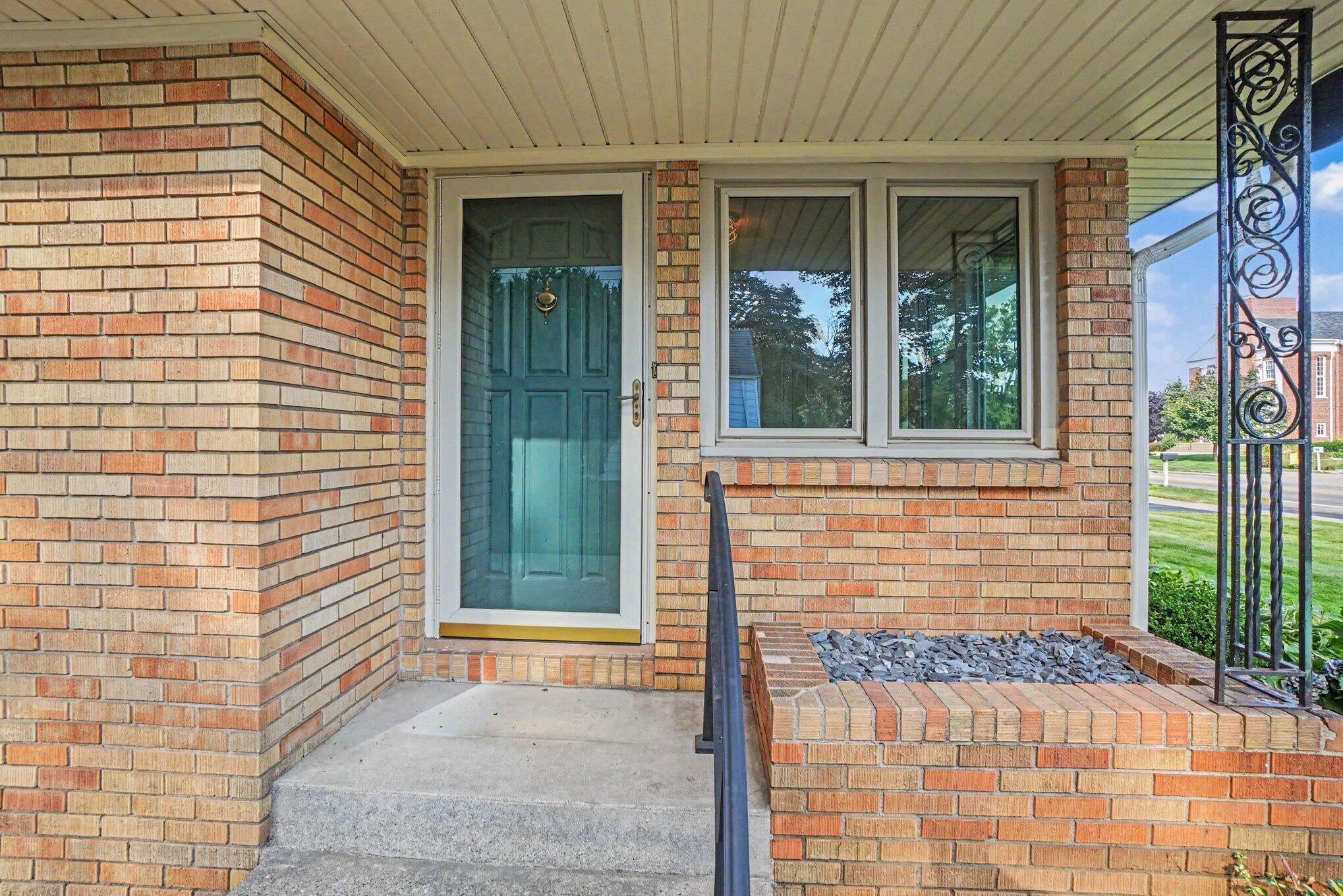 24 E 32nd Street