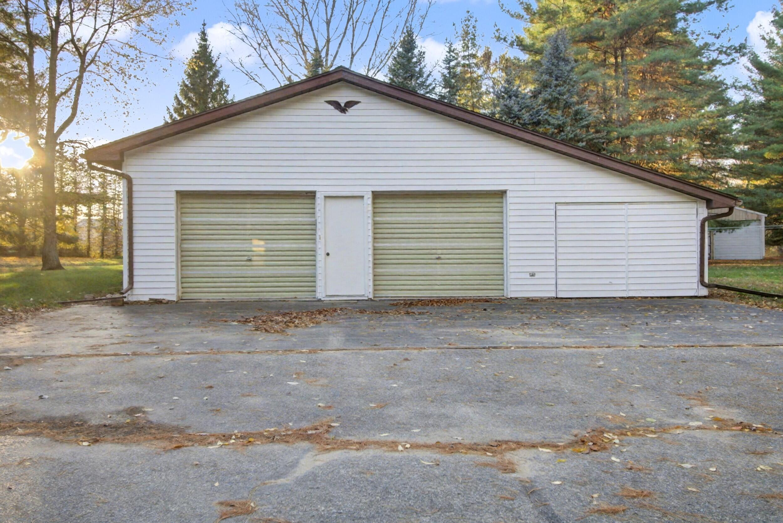 229 E Howard City Edmore Road