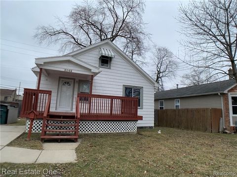 3342 Buckingham Avenue Berkley City MI 48072