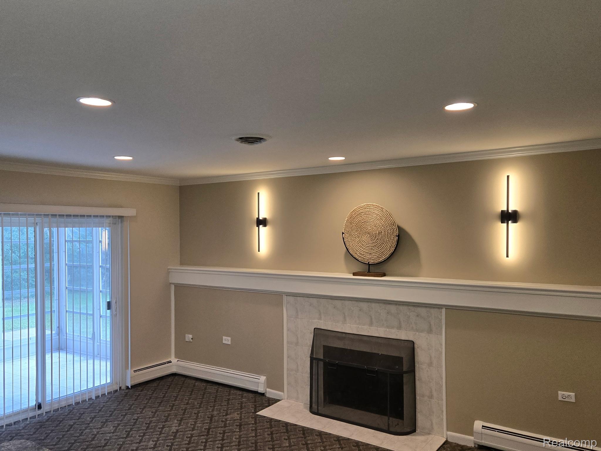 Southfield City, Michigan 48076, United States, 3 Bedrooms Bedrooms, ,2 BathroomsBathrooms,Residential,Active,195165