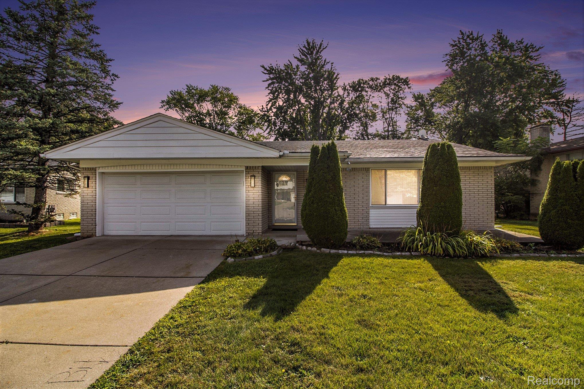 Southfield City, Michigan 48076, United States, 3 Bedrooms Bedrooms, ,2 BathroomsBathrooms,Residential,Active,195165 Southfield City, Michigan 48076, United States, 3 Bedrooms Bedrooms, ,2 BathroomsBathrooms,Residential,Active,195165