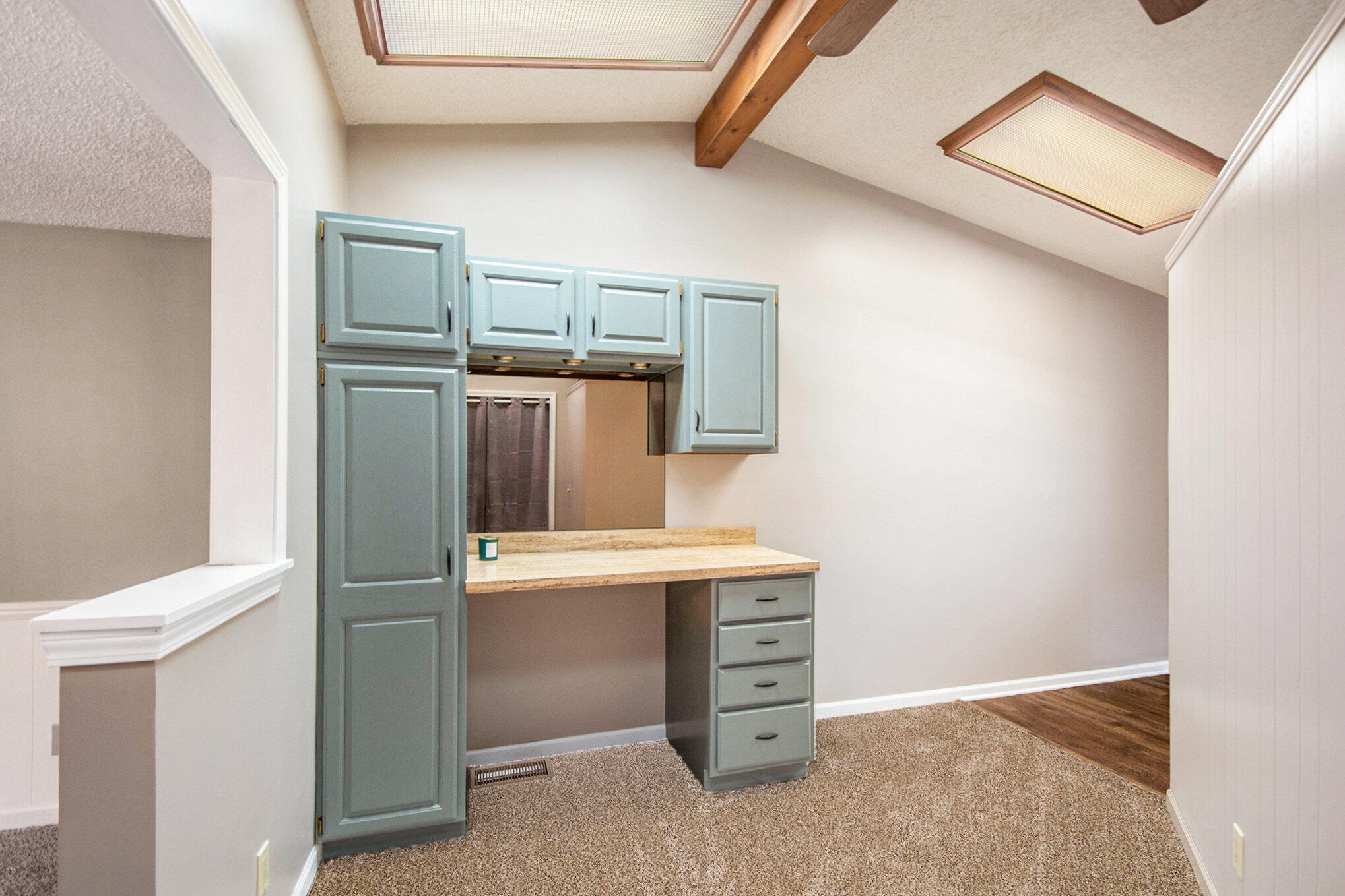 Addison Village, Michigan 49220, United States, 3 Bedrooms Bedrooms, ,1 BathroomBathrooms,Residential,Active,182474